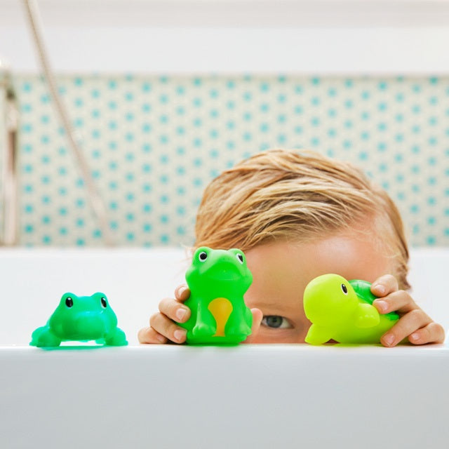 Munchkin® Lake™ Squirts Baby Bathtime Toy, 8 Pack Holiday
